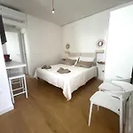 Apartment Monolocale Nel Cuore Di Abbonamento Parcheggio Gratis *