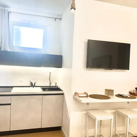 Monolocale Nel Cuore Di Abbonamento Parcheggio Gratis 오트란토