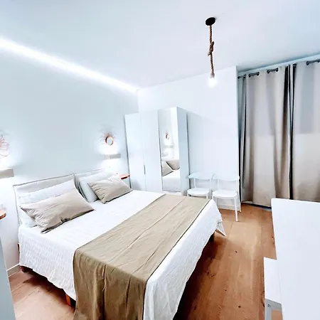 Apartment Monolocale Nel Cuore Di Abbonamento Parcheggio Gratis